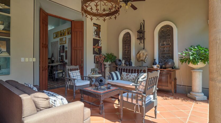 Casa La Perlita - Large Luxury Colonial in Centro